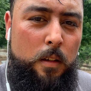 Meet your Posher, Luis